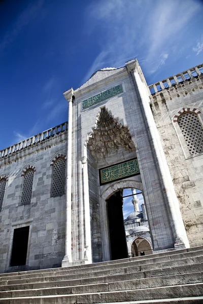 阿合麦特清真寺在伊斯坦布尔 — 图库照片