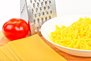 rendelenmiş peynir ve rende