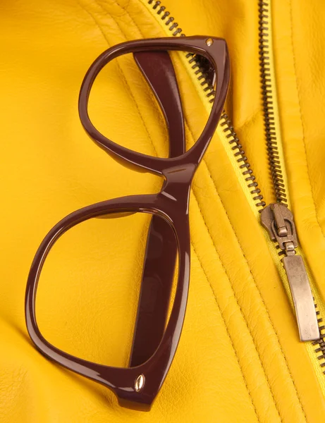 Brown vintage plastic eyeglasses — Stock Photo, Image