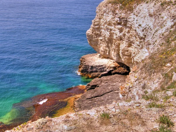 Costa do mar. A Crimeia ocidental. Tarhankut — Fotografia de Stock