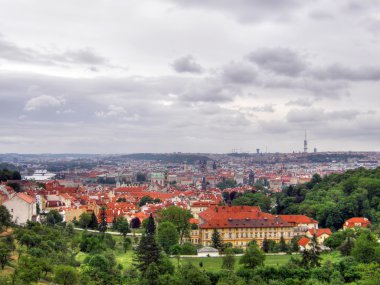 eski bir şehir. Prag.