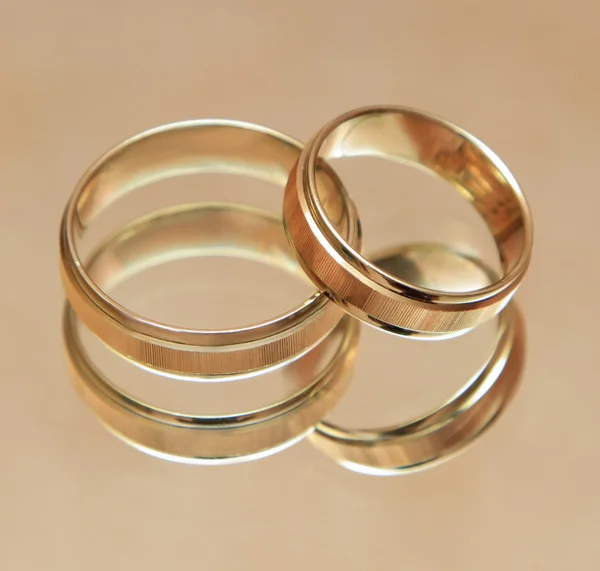 Dua cincin pernikahan — Stok Foto