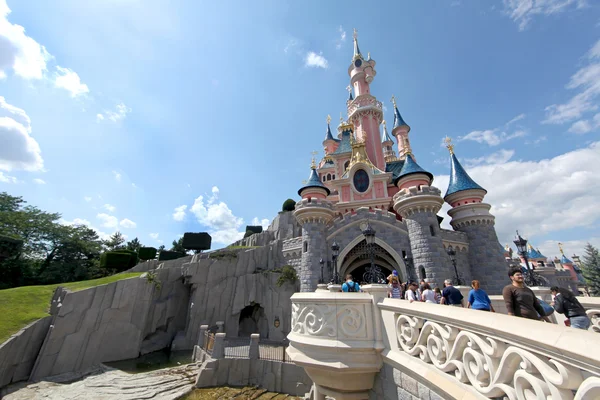 Disneyland paris Kalesi