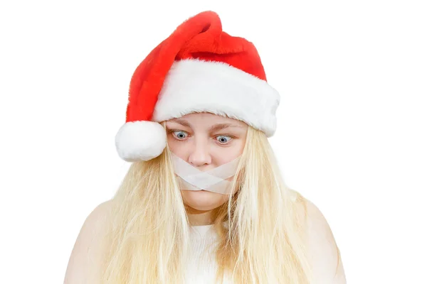 Gekke meisje in een kerstmuts — Stockfoto