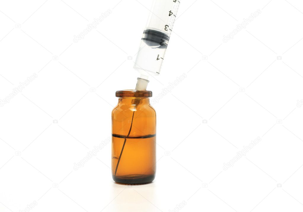 Syringe and glass bottle