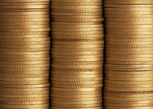 Goldmünzenstapel — Stockfoto