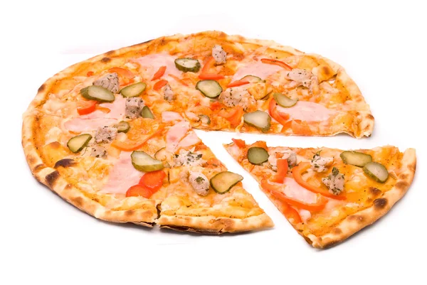 Pizza with sauce, cheese, marinated pork, ham, peppers, gherkins — Stock Photo, Image