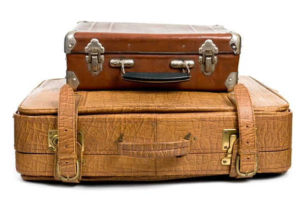 Staré kufry izolovaných na bílém pozadí — Stock fotografie