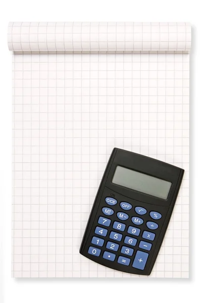 Блокова нотатка з чорним калькулятором — стокове фото