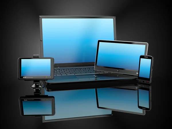 Eletrônica. Laptop, telefone celular, tablet pc e gps — Fotografia de Stock