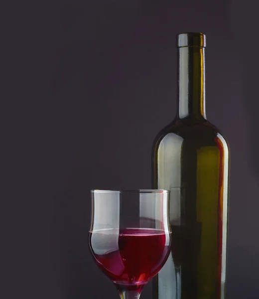 Μπουκάλι με κόκκινο κρασί — Φωτογραφία Αρχείου