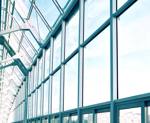 Havaalanı içinde dokulu mavi tavan — Stok fotoğraf