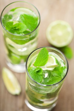 taze mojito kokteyli