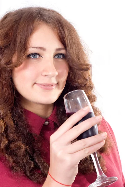 Mujer bebiendo vino — Foto de Stock