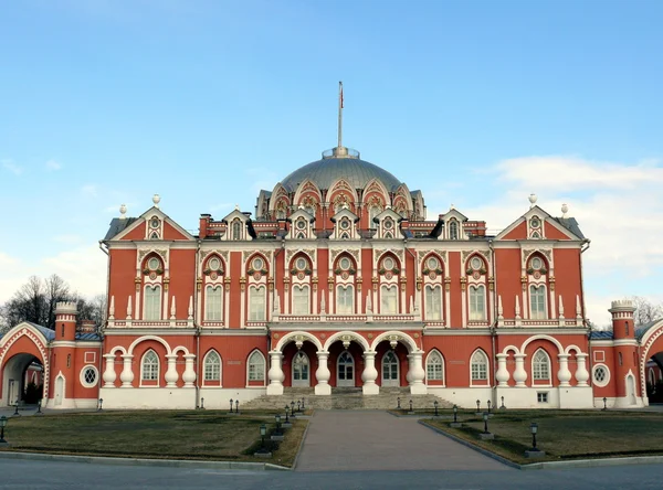在莫斯科，俄罗斯彼得旅行宫 — 图库照片