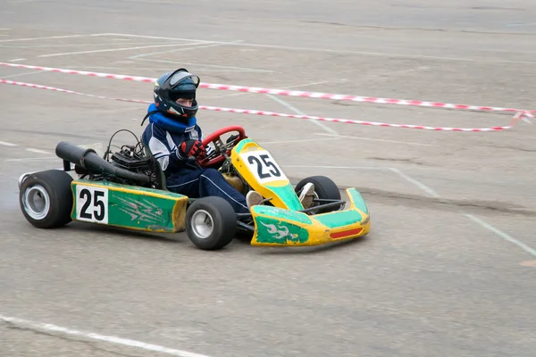 Kart racing — Stockfoto
