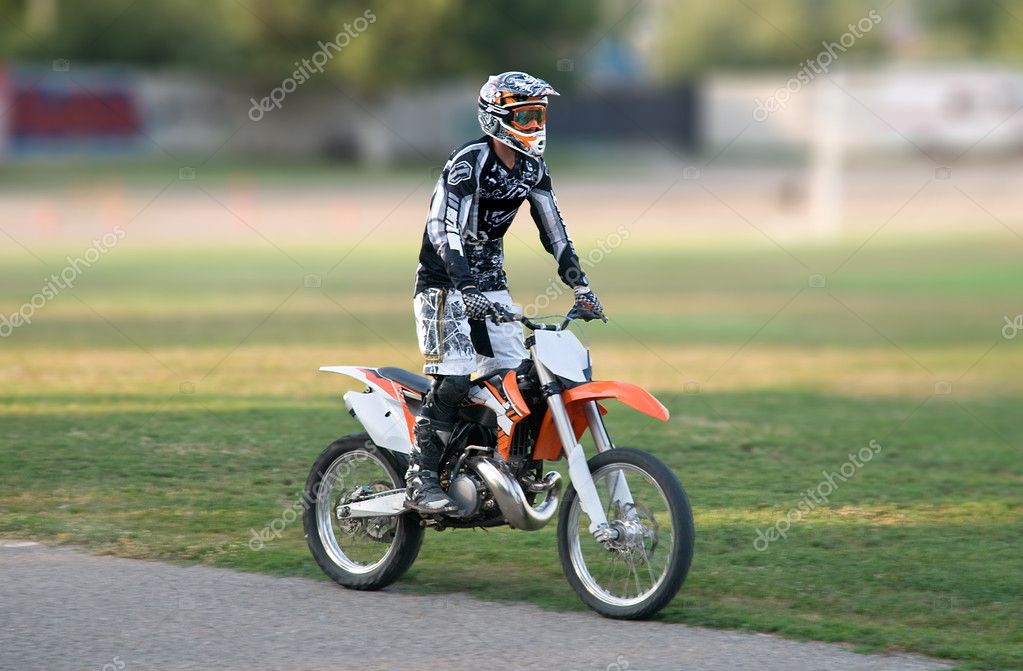 Fotos de Corrida de motos, Imagens de Corrida de motos sem royalties