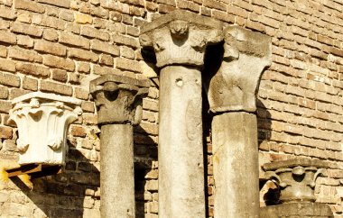 Milano sforzesco kalesi kalıntıları