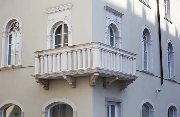 Classic balcony, Trieste — Stock Photo, Image