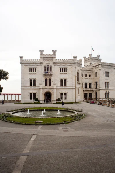 Trieszt-Miramare kastély, — Stock Fotó
