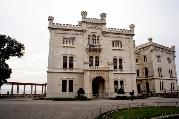 米拉马雷城堡的里雅斯特 — 图库照片