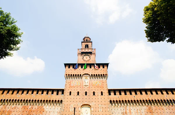 Milan, İtalya. Castello sforzesco — Stok fotoğraf