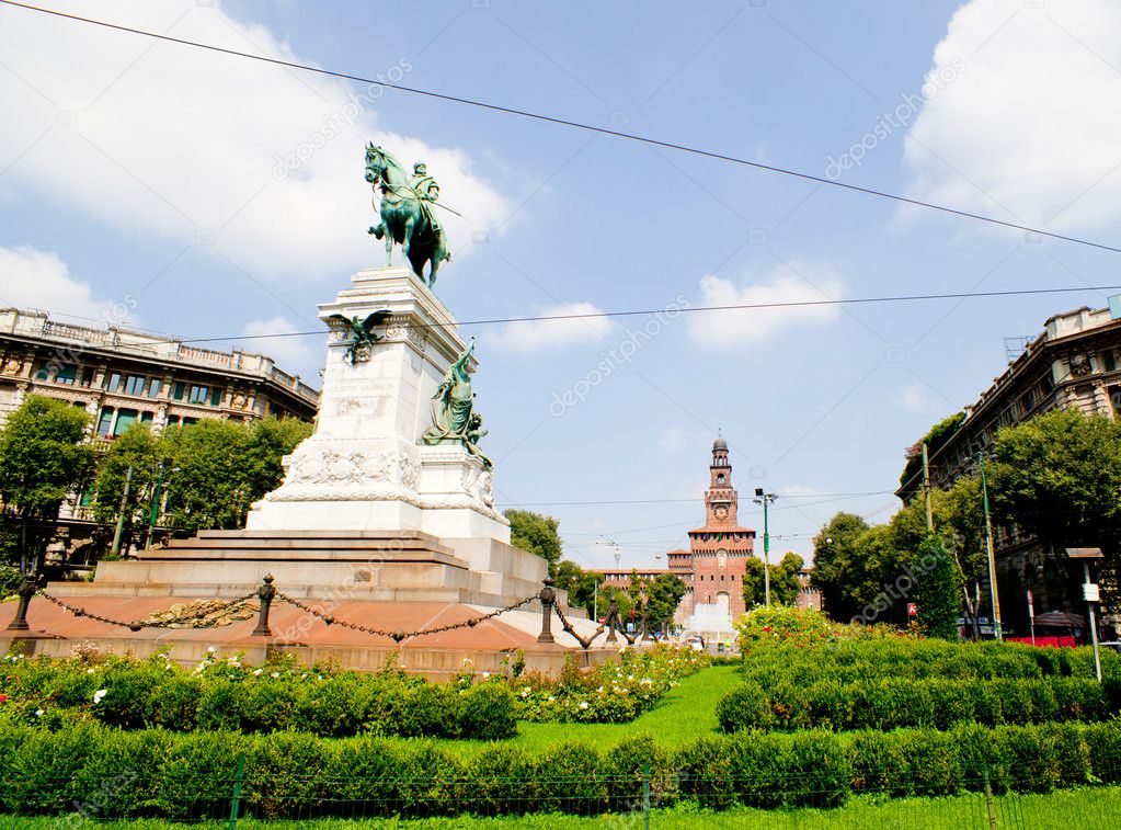 Garibaldi monument, Milan