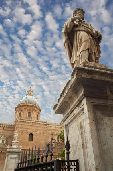Statue von Santa Rosalia, Palermo — Stockfoto