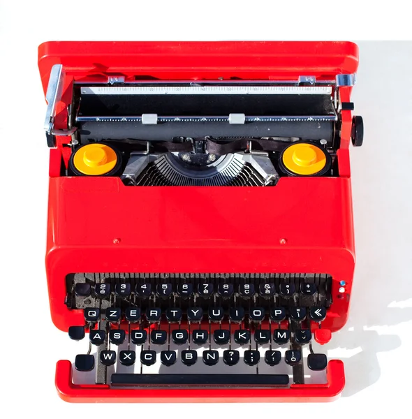 Old red typewriter — Stok fotoğraf