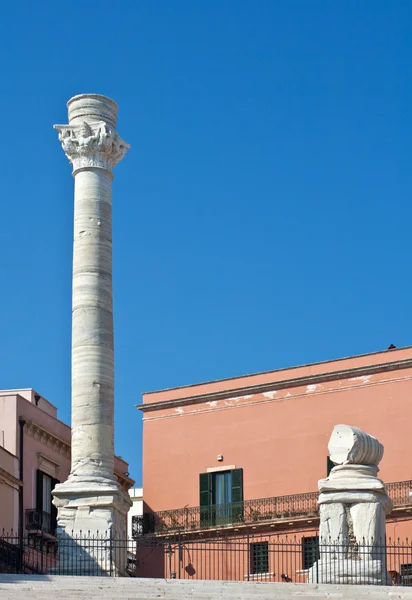 トラヤヌスの記念柱、ブリンディジ — ストック写真