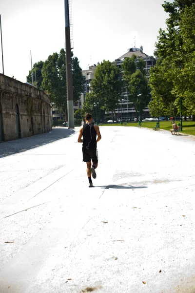 Ο άνθρωπος τρέχει — Φωτογραφία Αρχείου