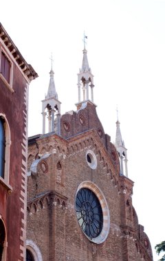 Basilica dei Frari: Venedik