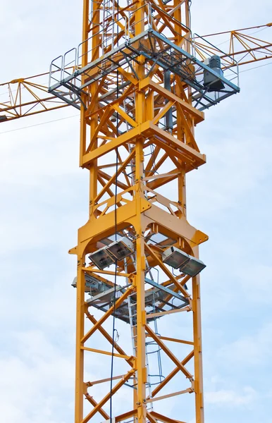 Crane on blue sky — Stock Photo, Image