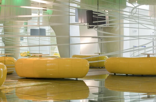 Mobiliario amarillo — Foto de Stock