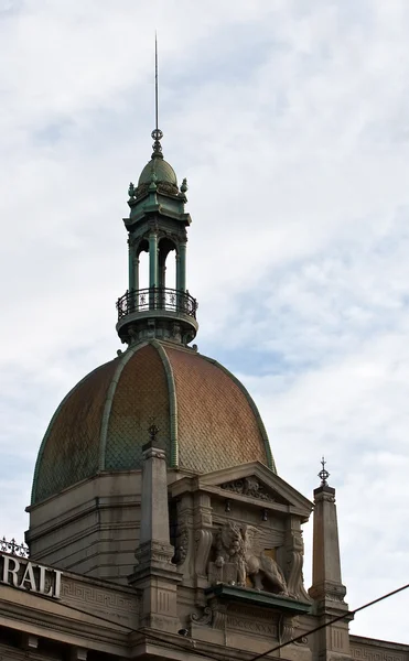 Dome, Милан — стоковое фото