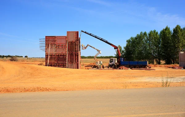 Construction site in spanish countryside — Stock Photo, Image