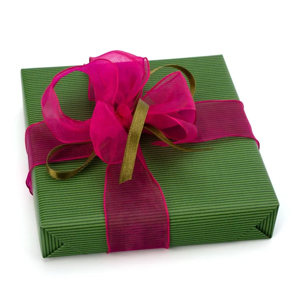 Праздничная подарочная коробка — стоковое фото