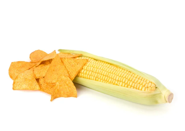 Csöves kukorica és kukorica chips — Stock Fotó