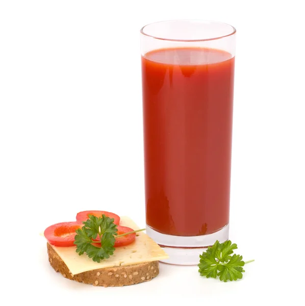 Vaso de jugo de tomate y sándwich — Foto de Stock
