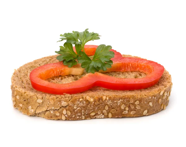 Відкрити здоровий бутерброд з овочами — стокове фото