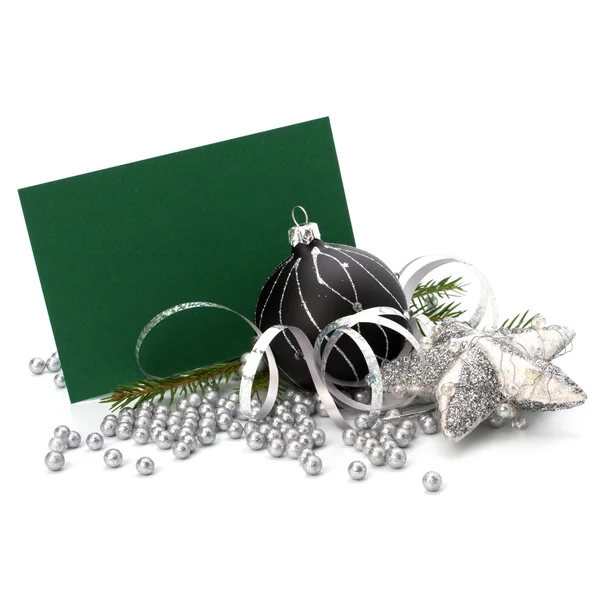 Decorazione natalizia con biglietto di auguri isolato su dorso biancogr — Foto Stock