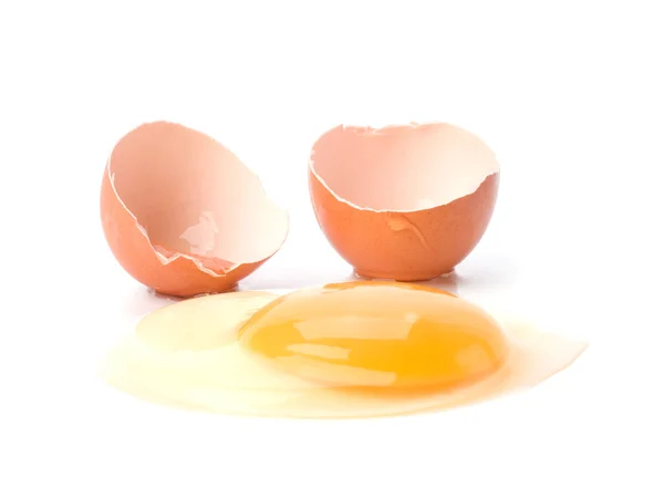 Broken egg isolated on white background — Stock Photo, Image