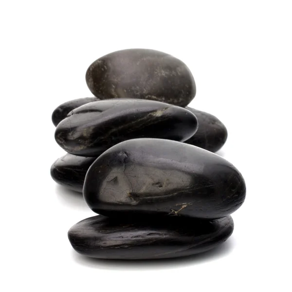 Piedras zen aisladas sobre el fondo blanco — Foto de Stock