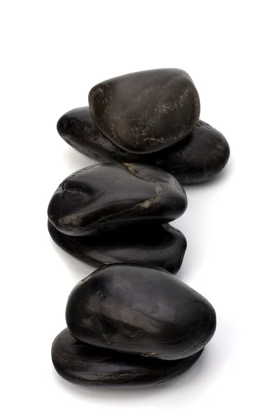 Piedras zen aisladas sobre el fondo blanco — Foto de Stock