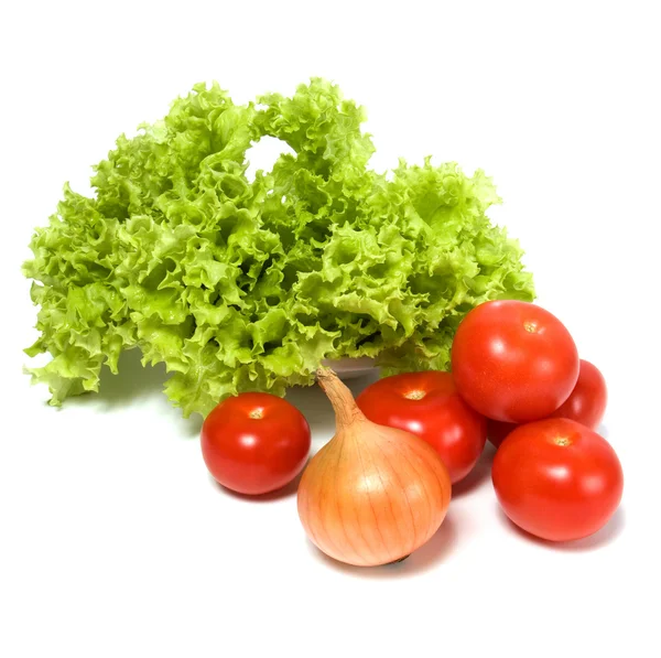 Sla salade en groenten geïsoleerd op witte achtergrond — Stockfoto