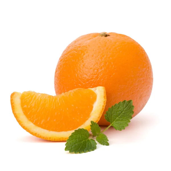 Orangen und Zitronenminzblätter — Stockfoto