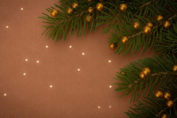 Рождественский праздничный фон с копировальным пространством — стоковое фото