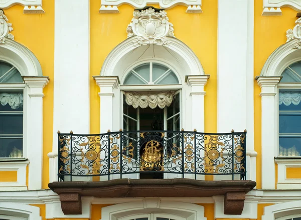 Балкон — стокове фото