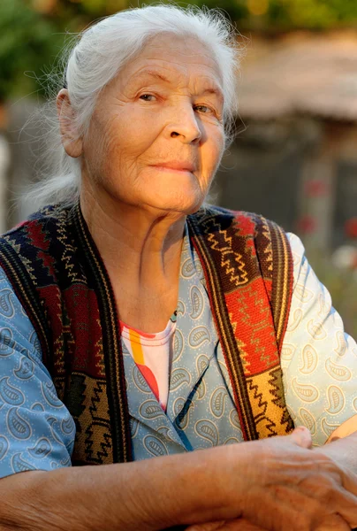 Portrait de la femme âgée — Photo