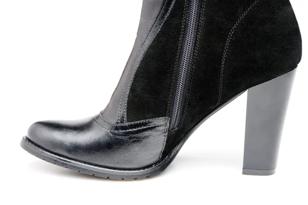 Фрагмент женской обуви из кожи — стоковое фото